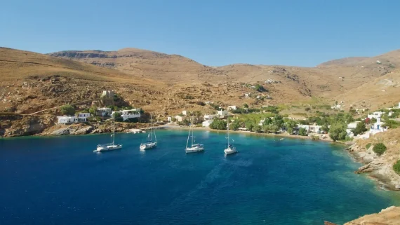 Megalo Livadi på Serifos